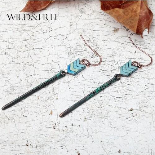 Women Vintage Green Arrow Natural Stone Drop Earrings Zinc Alloy Patina Geometric Pendant Long Dangle Earrings