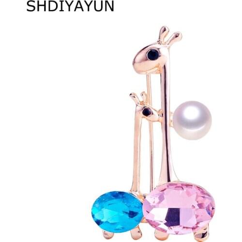 SHDIYAYUN High Guality Pearl Brooch Rinestone Two Deer Brooch For Women Fashion Brooch Pins Natural Freshwater Pearl Jewelry