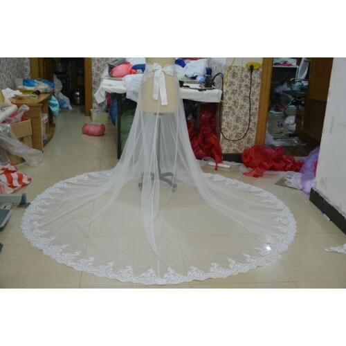 Soft tulle overskirt train lace floor skirt / wedding skirt / bridal detachable skirt / detachable skirt Wedding Accessories