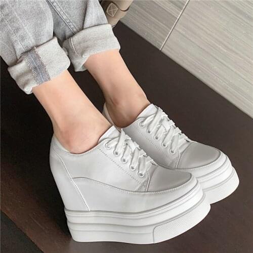 Women's Sneakers YANYANYIYI China