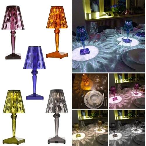 Diamond Table Lamp USB Rechargeable Acrylic Decoration Desk Lamps Bedroom Bedside Bar Crystal Lighting Fixtures Gift Night Light