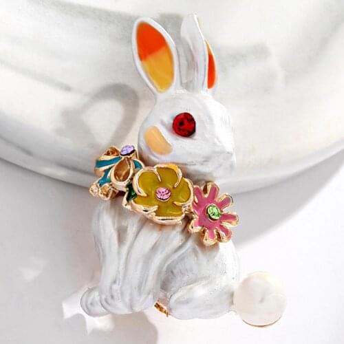 Women Rabbit Rhinestone Enamel Brooch Pin Badge Banquet Party Suit Lapel Decor 2020 fashion Brooch Pin Badge new Brooches Pin