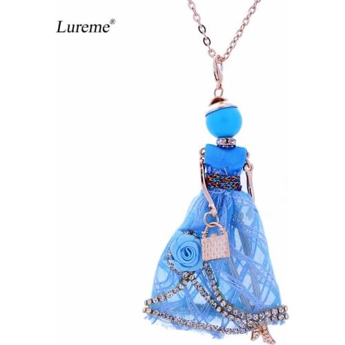 Lureme Handmade Doll Necklace Dress Trendy Long Chain New Creative Alloy For Girl Women Red Flower Dress Jewelry Accessories