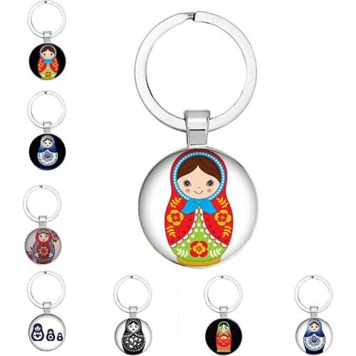 Hot Retro Traditional Russian Doll Pendant Keychain Keychain Round Glass Cabochon Charm Key Ring Ethnic Jewelry Handmade Men And