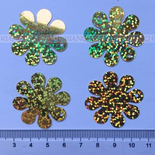 Hot !! 150pcs/Lot 35mm Flower Sequins Paillettes Sewing,Wedding Craft,Women Kids DIY Garment Accessories Laser Golden