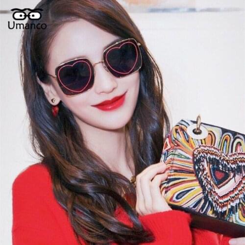Umanco 2021 New Oversized Square Frame Heart Pattern Sunglasses For Women Men Fashion Designer Brand Glasses Beach Travel Gifts