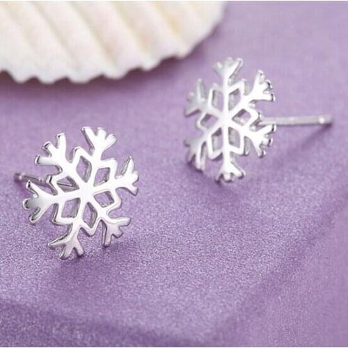 New Product Launch Distribution,2020 New Fashion Earrings Cute Snow Earrings Simple Hollow Wild Lady Earrings Jewelry Wholesale