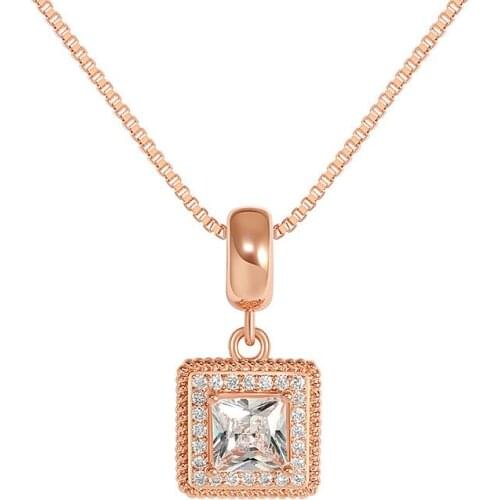 2021 Sweet Fashion Jewelry Geometric Pendant Necklace Crystal Zircon Rectangle Charms Necklace For Love