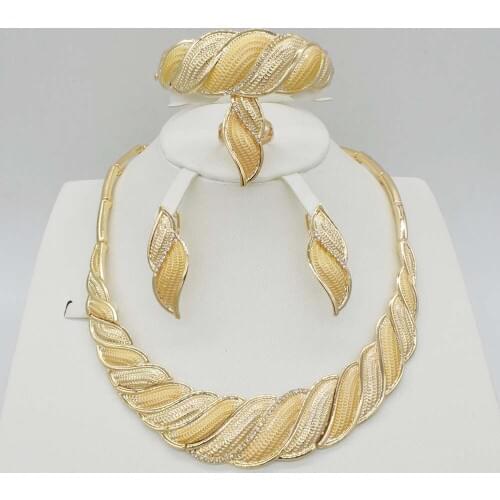 2018 new Top Exquisite Dubai Jewelry Set Luxury Big Nigerian Wedding African Beads Jewelry Set Costume Design