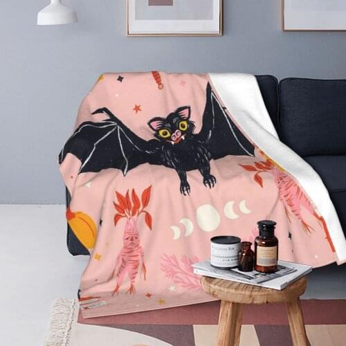 Bat Pattern Blankets Fleece Printed Flying Vampire Multi-function Super Soft Throw Blankets for Sofa Travel Bedspreads