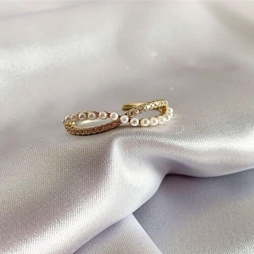 BUDROVKY Vintage Gold Crystal Pearl Rings Beads Ring For Women Metal Charm Ring Wedding Fashion Jewelry Party Gifts