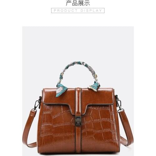 2020 new fashion alligator French handbag large capacity shoulder bag