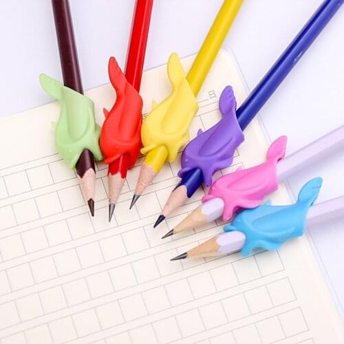50PC Pencil Pen Holder Kids Learning Practise Practise Silicone Pen Aid Grip Posture Correction Device for Students Writing Tool