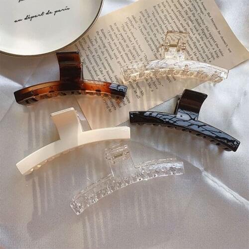 Korean Acrylic Women Hair Claws Crab Clamps Charm Solid Color Lady Hair Clips Retro Claw Clip Hair Styling Tool Hair Accessories