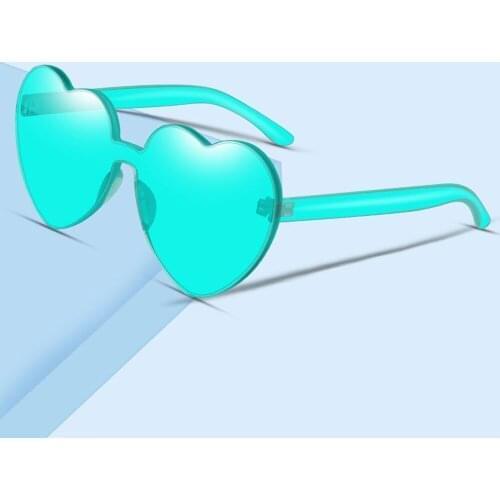 Love Heart Shaped Sunglasses Women Brand Designer New Fashion Cute Sexy Retro Cat Eye Vintage Cheap Sun Glasses Red Female