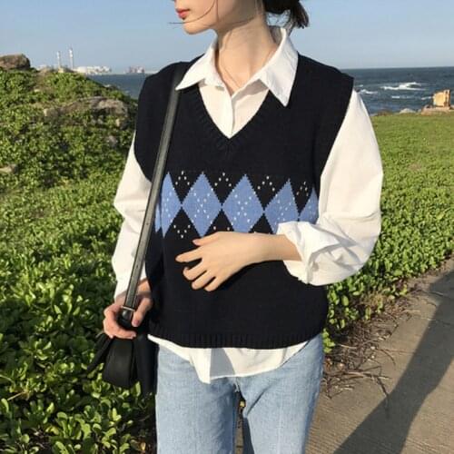 2020 Korean Students Girls Sweater Vest Autumn Style Vintage Geometric Argyle V Neck Sleeveless Pullovers Knitted Woman Sweaters