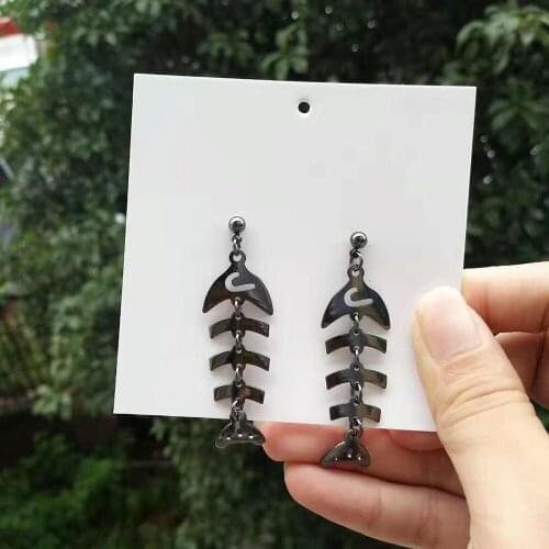 Temperament Fish Bone Earrings For Women Girls Black Tone Punk Fish Bone Stud Earrings Lightweight Ear Jewelry Wholesale