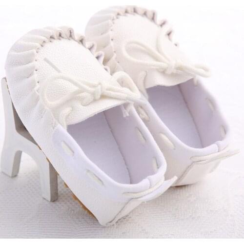 Spring and autumn childrens mens and womens baby shoes solid color casual newborn peas soft sole shoes