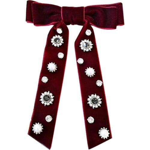 Korean Velvet Bow Tie Brooch Fabric Rhinestone Lapel Pins Shirt Dress Collar Luxulry Jewelry Brooches for Women Accessories