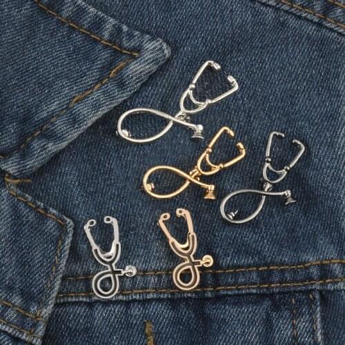 Cartoon Stethoscope Brooches Creative Cute Enamel Pins Backpack Jackets Lapel Badges Metal Button Jewelry Gifts For Doctor Nurse