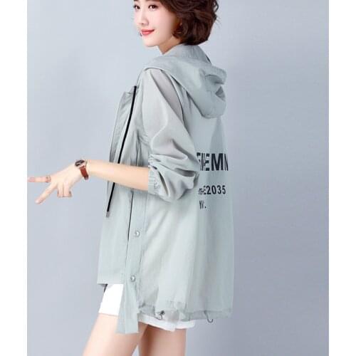 Spring Summer Sun Protection Clothing Women Thin Slim Trench Coats Female Casual Loose Hooded Windbreakers Middle-aged Clothing