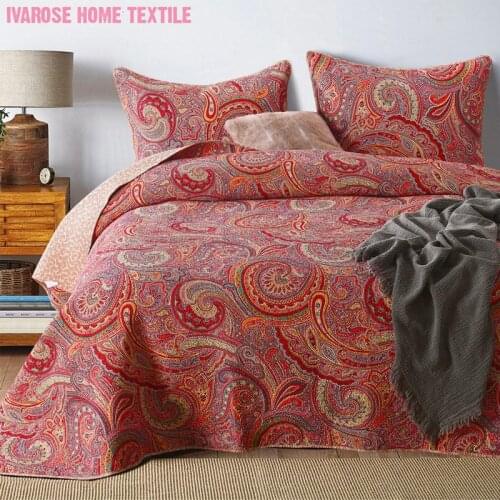 Queen Size Quilt 3Pcs Bohemian Style Red Paisley 3Pcs Reversible Luxury Soft Cotton Quilted Coverlet Bedspread Comforter Set