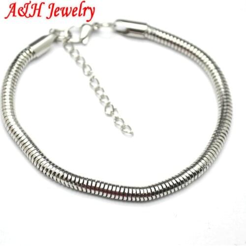 10New Arrival 5mm Diameter Snake Chain Stainless Steel Bracelets 8'' Length With 2 Inches Extra Chain Jewelry For Men and Women