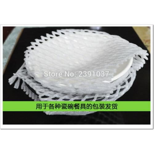 Wholesale New 14cm*7cm 840pcs Fruit foam white EPE Foam mesh sleeve net Thick fruit foam sleeve net for Apple packing material