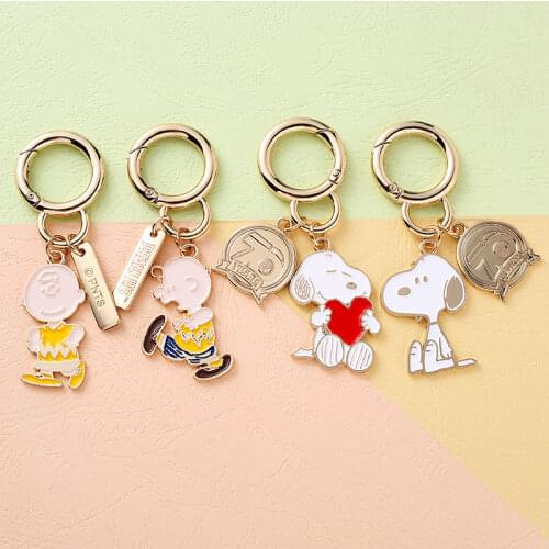 Disney Snopy Cute Creative Keychain Claw Machine Activity Gift Keyring Pendant Car Keychain Jewelry