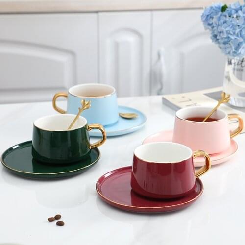 European Ceramic Coffee Cup Coffee Mug and Saucer Set with Spoon Travel Bubble Tea Milk Mug Afternoon Tea Gift with Souvenir