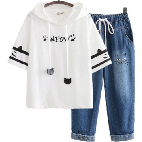 Two Piece Set Women Batwing Sleeve Hooded T Shirt And Elastic Waist Embroidery Calf Length Denim Pants Jeans Summer Clothes Sets