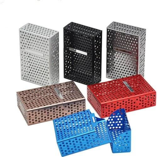 1pcs Random Creative Hollow Metal Cigarette Case Fashion Men Portable Cigarette Storage Tool Personalized Cigarette Accessories