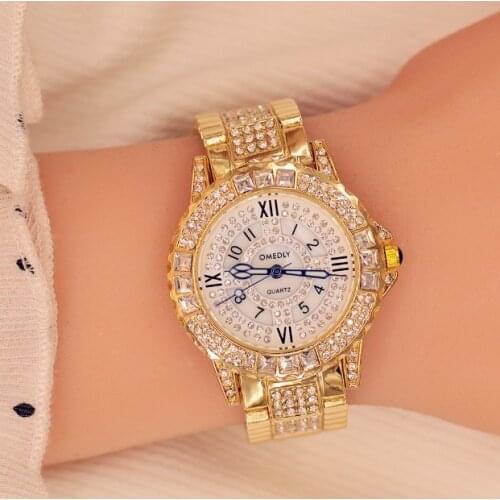 Exclusive Crystal Steel Belt Full Diamond Women Watch Korean Fashion Shell Crystal Female Watch Bracelet Rhinestone Wrist Watch