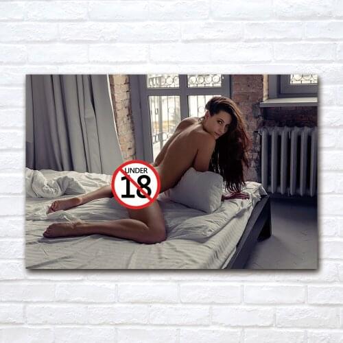 Sexy Woman Hot Model Fashion Poster and Print Canvas Cloth Fabric Painting For Living Room Porch Home Decoration Wall Art Mural