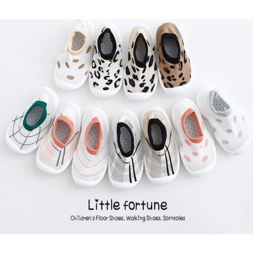 Children Floor Shoes Non-slip Baby Girl Boys Cozy Slippers Sock Shoes with Soft Sole Toddlers Lovely Indoor Walker Shoes Sneaker