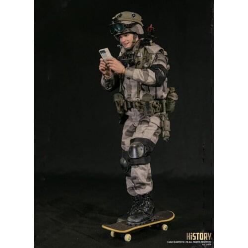 DAMToys 78079 1/6th Scale Operation Urban Warrior ‘99 - Lance Corporal Collectible Action Figure