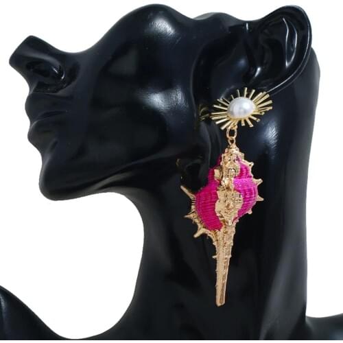 New Fashion Punk Natural Sea Conch Shell Earrings Flower Pearl Big Dangle Earring Women Bohemian Beach Charms Drop Earrings