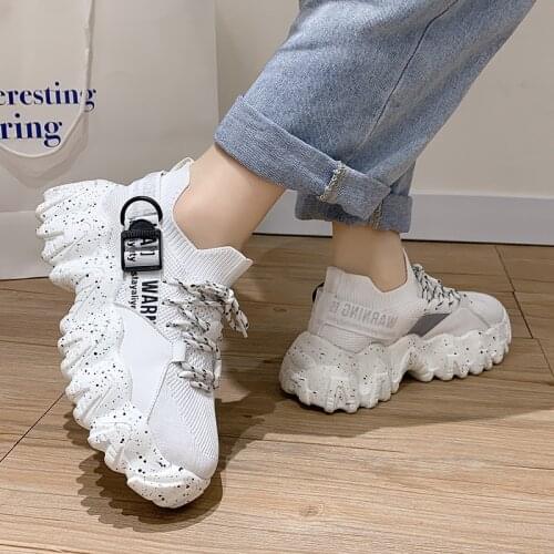 2020 New Women Chunky Sneakers Designer Dad Shoes Platform INS Trending Walking Shoes Ladies Fashion Casual Running Shoes Brand