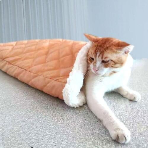 2021 New Cat Bed Mat Pet Sleeping Bag Soft Cat House Lamb Wool Dog Bed Pet Sofa Cushion For Cat Sit Home Tents For Pets Cat Cave