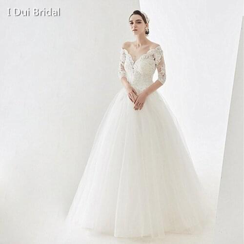 Three Quarter Sleeve A Line Wedding Dress V Neck Lace Appliqued Beaded Bridal Gown 2020 Factory Real Photo