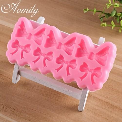 Aomily 7 Holes Bowknot Silicone Chocolate Mold Fondant Molds Candy Biscuits Moulds DIY Baking Tools for Cakes Cooking Gadgets