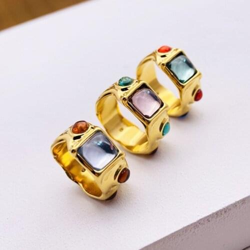 Women vintage gem rhinestone inlaid ring, fashion design colorful gold plated jewelry