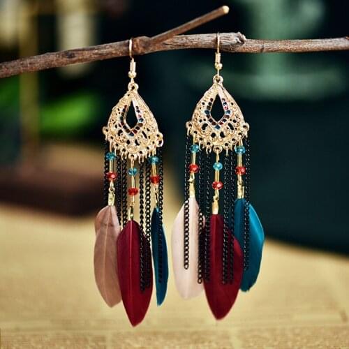 K-pop long feather earrings new fashion black chain tassel earrings bohemian beach style pop earrings