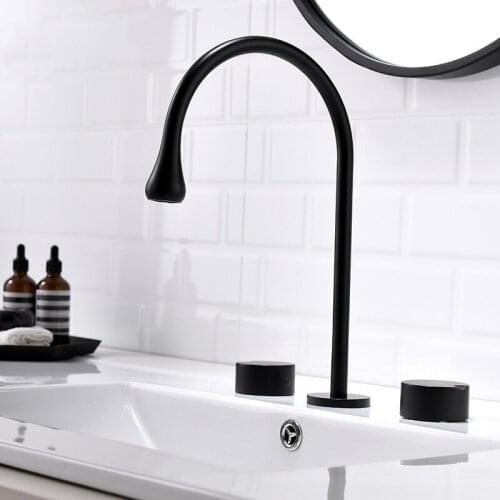Top Quality Brass Bathroom sink faucet Three hole Two handle cold hot water basin mixer tap High quality copper Bathroom faucet