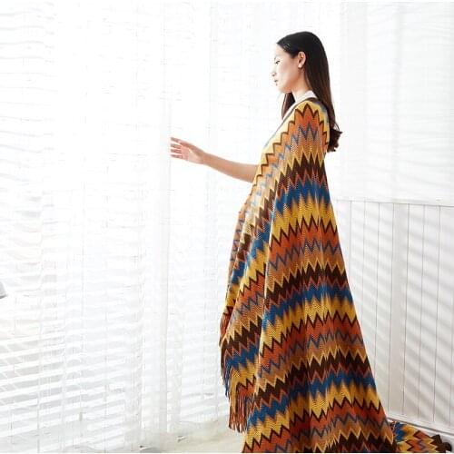 Knitted Wave Grain Tasseled Boho Summer Blanket Fringed Sofa Throw Soft Bed Cover Crochet Bed Runner Summer Adult Blanket