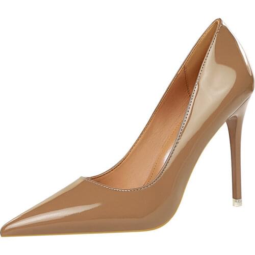 Sexy Woman Pumps Fashion Women Heels 2021 New High Heels Female Stiletto Wedding Shoes Large Size 41 42 43 Women Basic Pump
