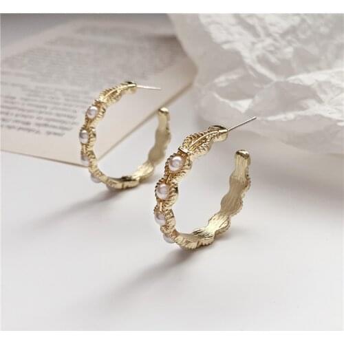 Geometric Simulated-pearls Leaves Hoop Earrings for Women