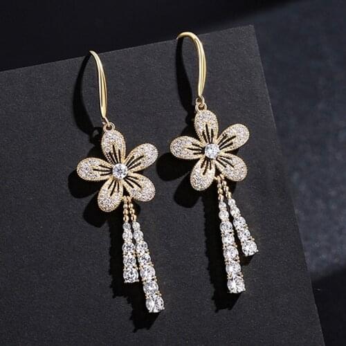 Petal tassel vintage Fashion Simple Jewelry for women earring elegant exquisite For friend Trend New Earrings party accessory