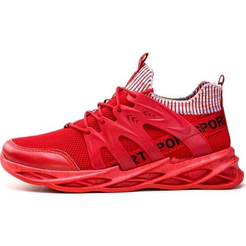 Mens Casual Sneakers Lightweght Male Outdoor Sports Shoes Breathable Mesh Luxury Design Running Boots 2021 New Fashion 39-44