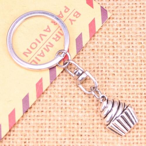 New Fashion Keychain 20x15mm cupcake ice cream Pendants DIY Men Jewelry Car Key Chain Ring Holder Souvenir For Gift